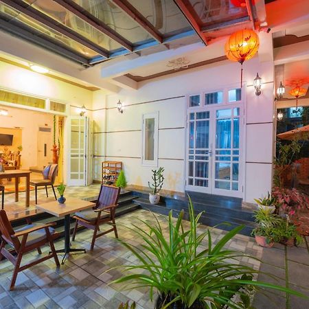 Strawberry Garden Homestay Хойан Экстерьер фото