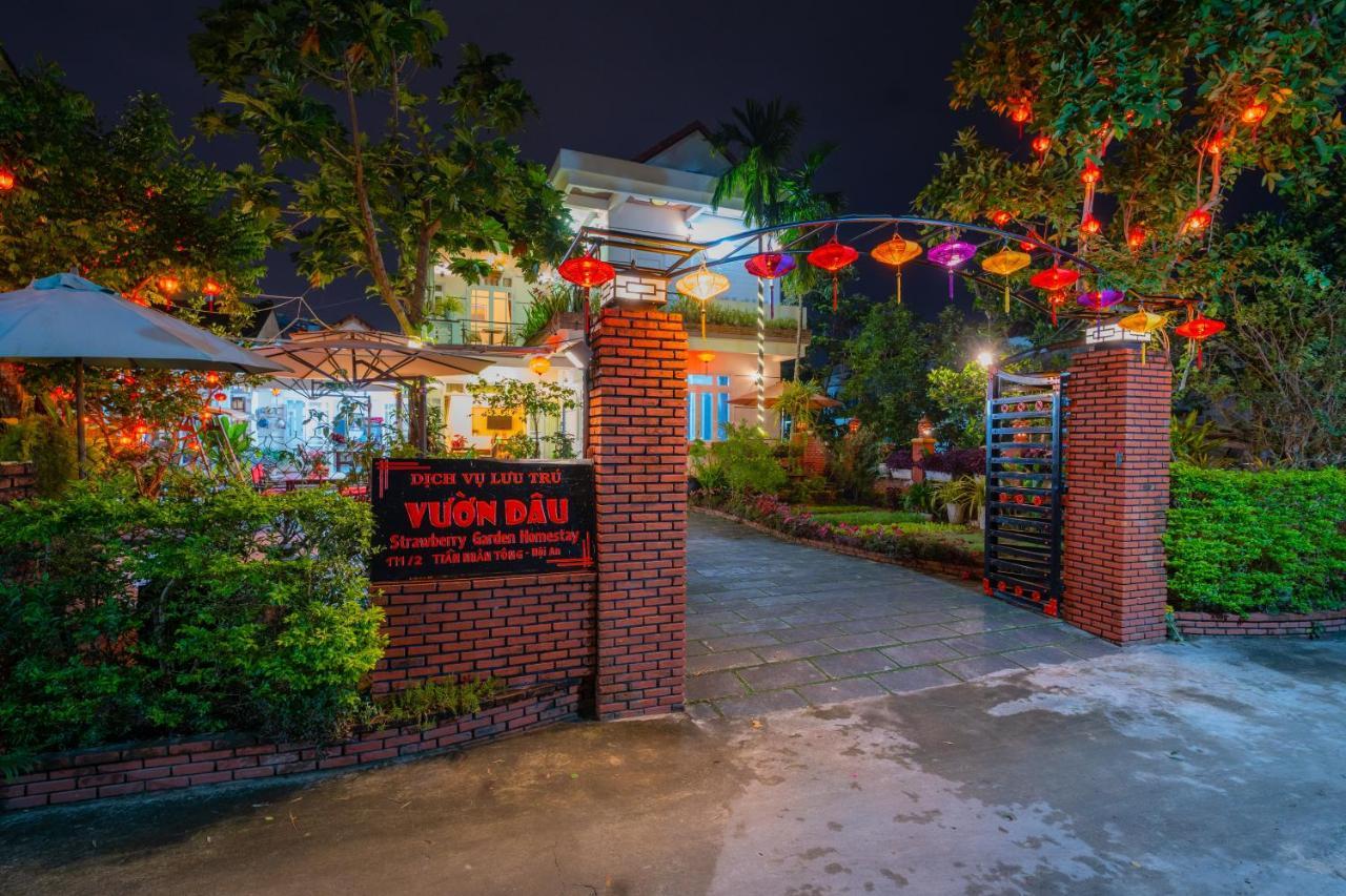Strawberry Garden Homestay Хойан Экстерьер фото