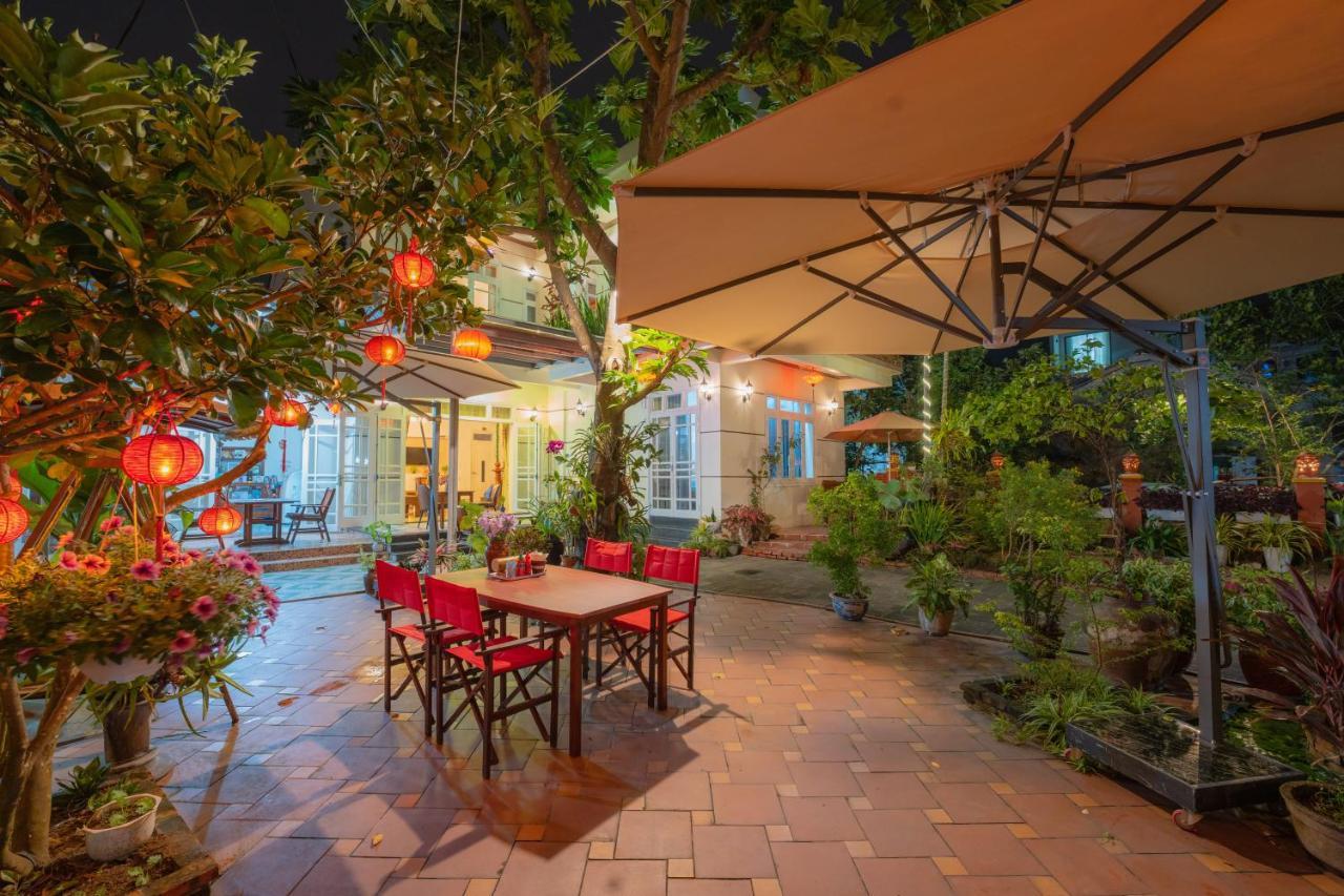 Strawberry Garden Homestay Хойан Экстерьер фото